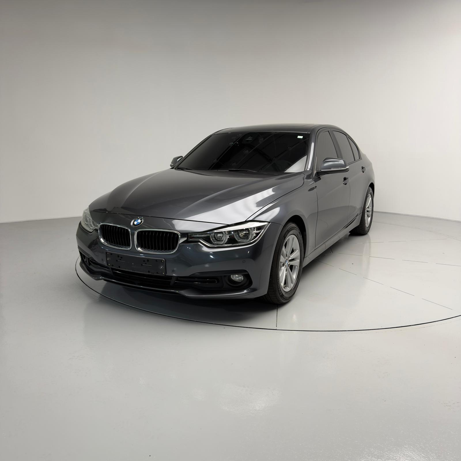 Makina me porosi nga Korea