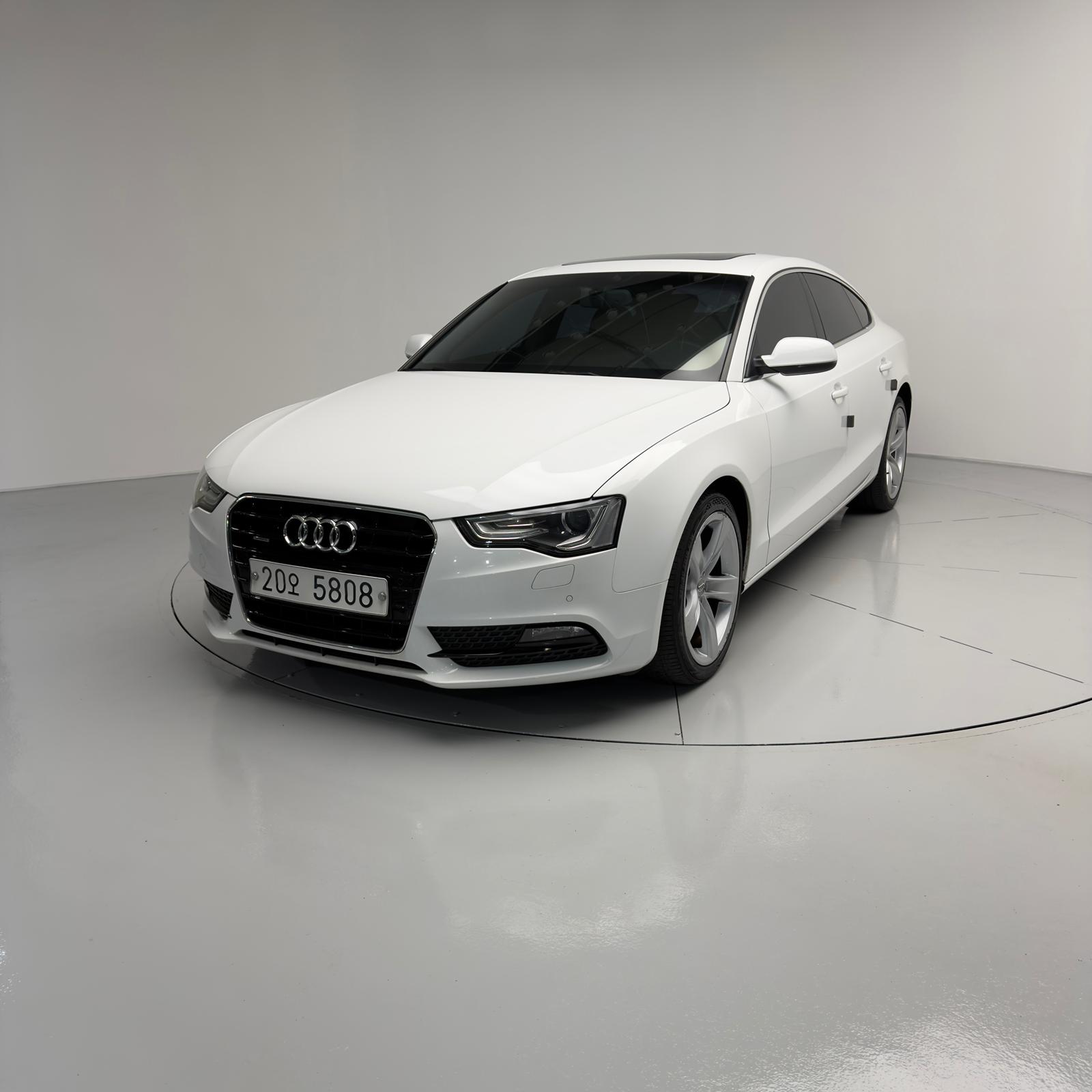 Makina me porosi nga Korea